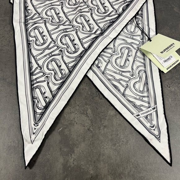 Burberry Losange Silk Scarf - Picture 2 of 5